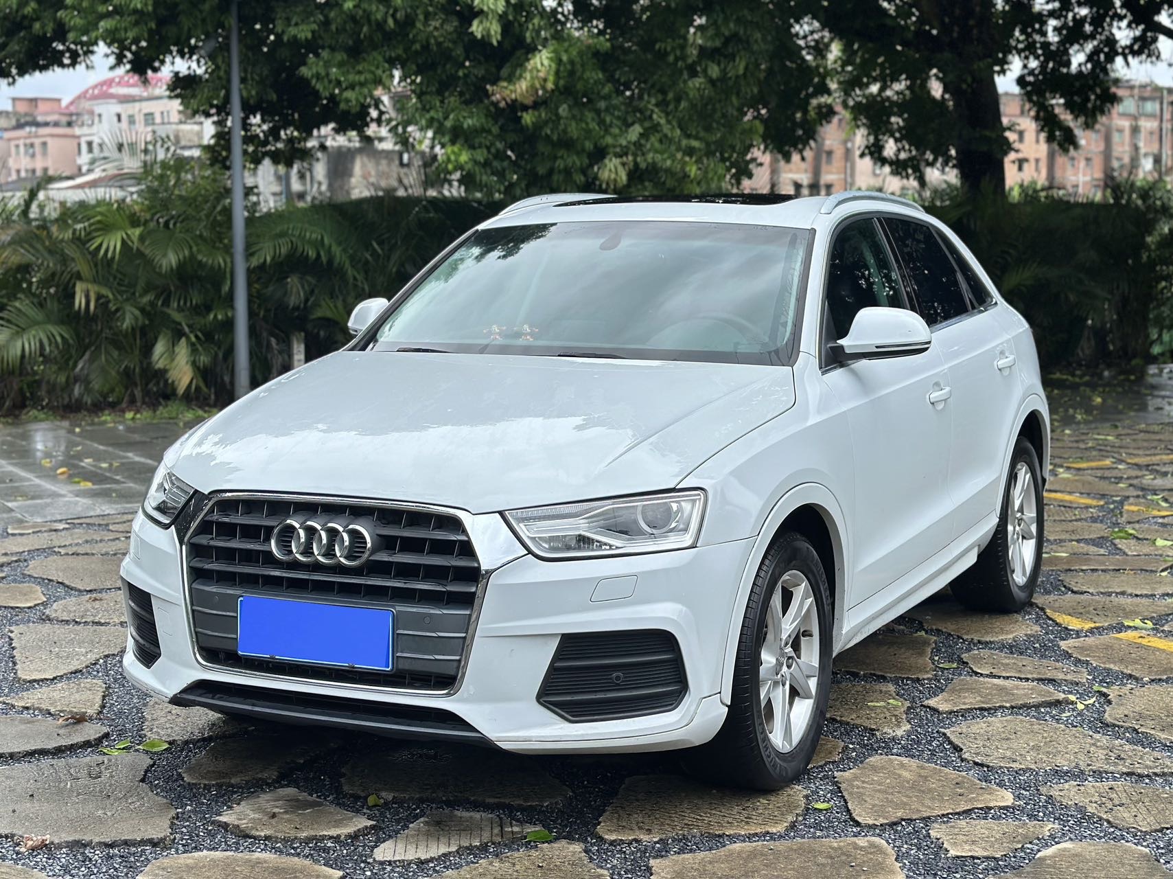 Audi Q3 2018 Audi Q3 2018 car image