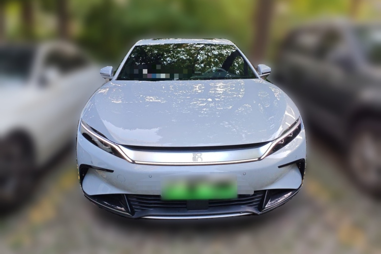 BYD Han 2024 car image #3
