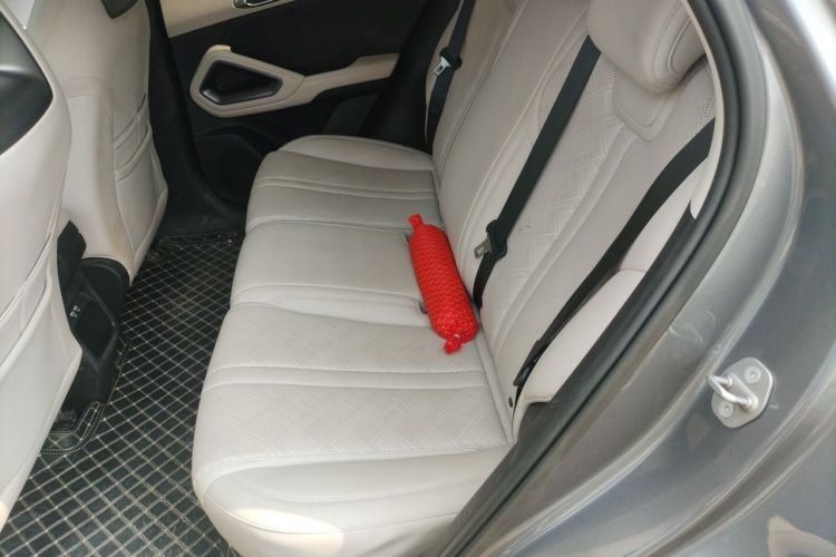 BYD YuanUP 2024 #10 BYD YuanUP 2024 immagine di auto #10