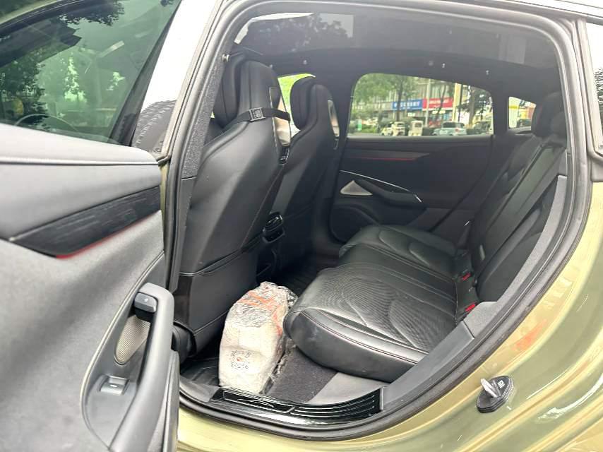 2024 car image #9