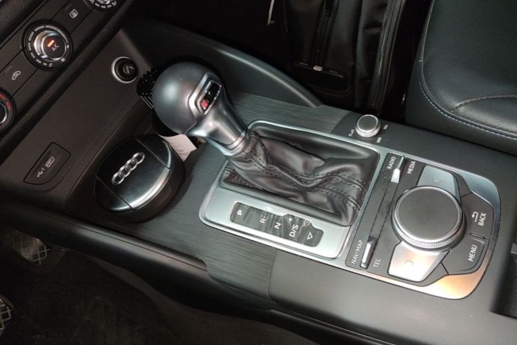 Audi A3 2021 car image #14