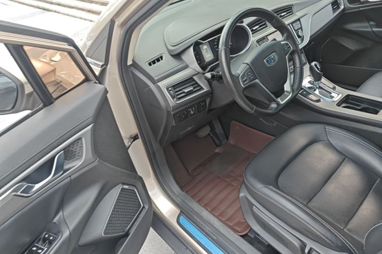 GEELY Emgrand GS 2016 car image #16