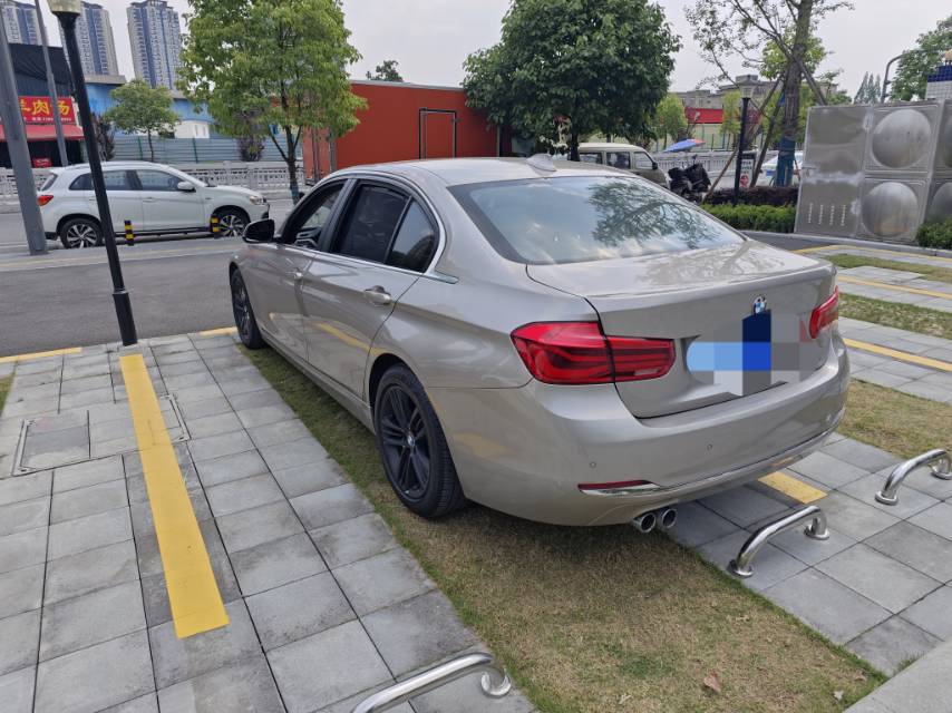 BMW 3 Series 2017 car image #6