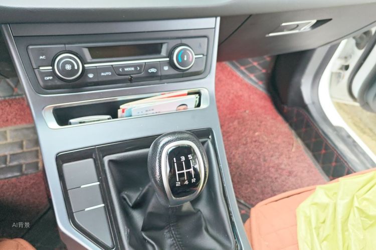 GEELY Emgrand 2020 #16 GEELY Emgrand 2020 car image #16