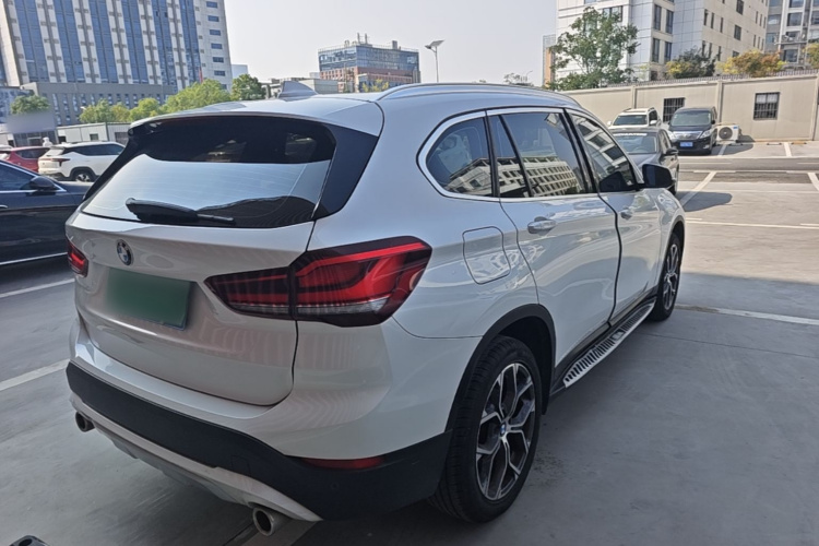 BMW X1 2022 #7 BMW X1 2022 صورة سيارة #7
