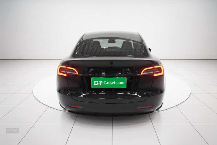 Tesla Model Y 2022 car image #6