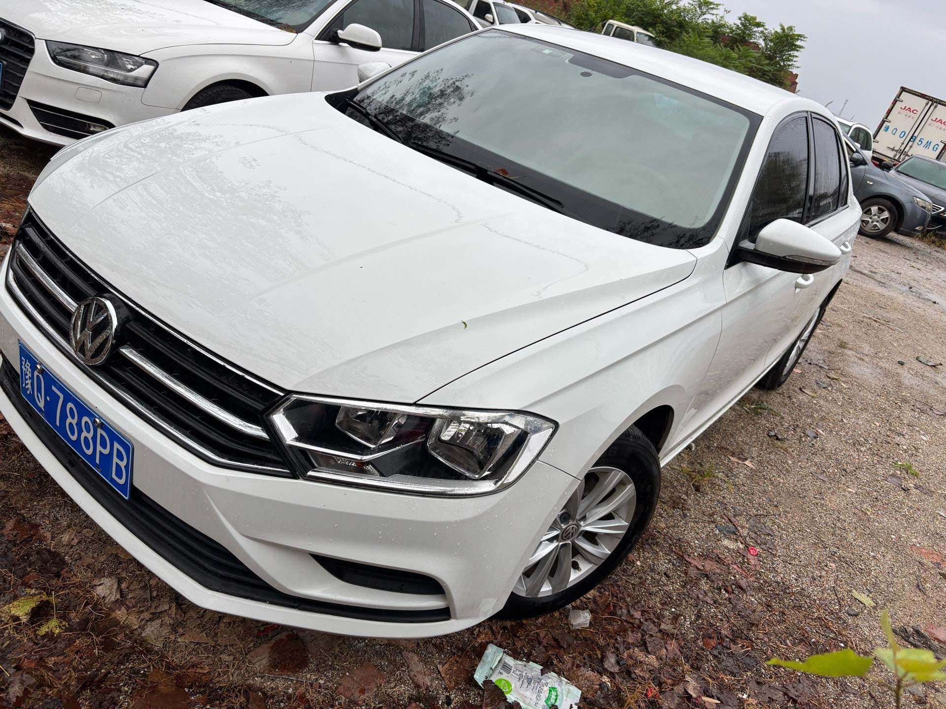 Volkswagen Bora 2017 Volkswagen Bora 2017 car image