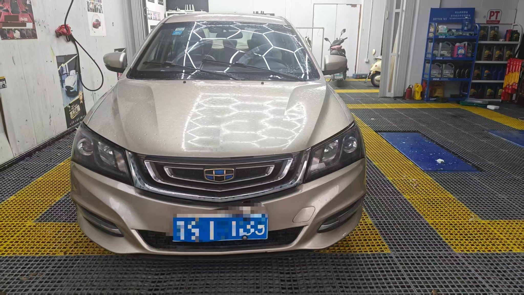 GEELY Emgrand 2018 #2 GEELY Emgrand 2018 car image #2