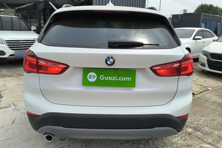 BMW X1 2017 #4 BMW X1 2017 car image #4