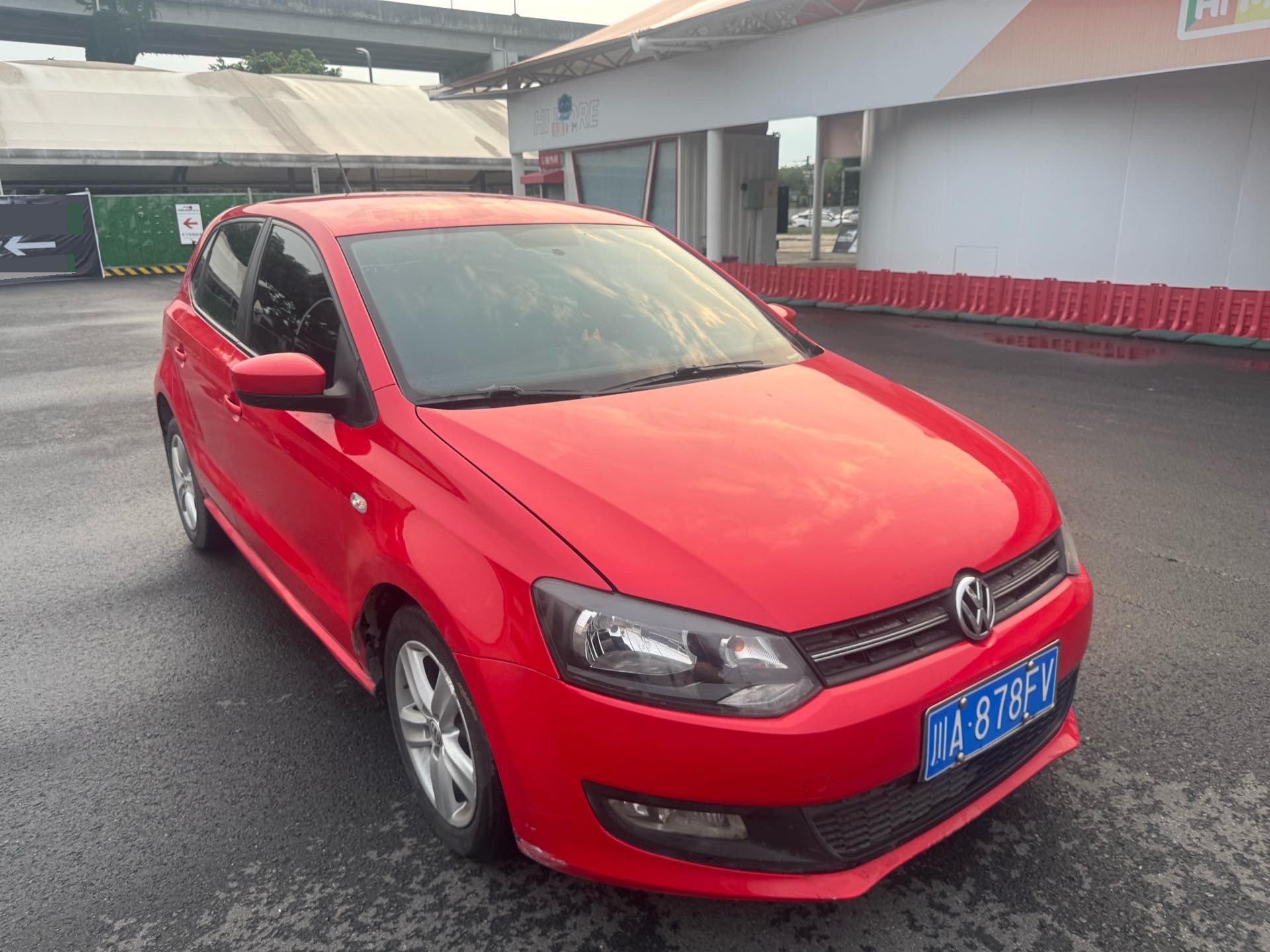 Volkswagen Polo 2011 #2 Volkswagen Polo 2011 صورة سيارة #2