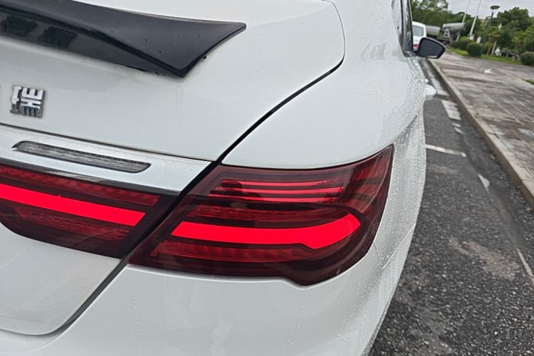 GEELY Binray 2020 car image #8