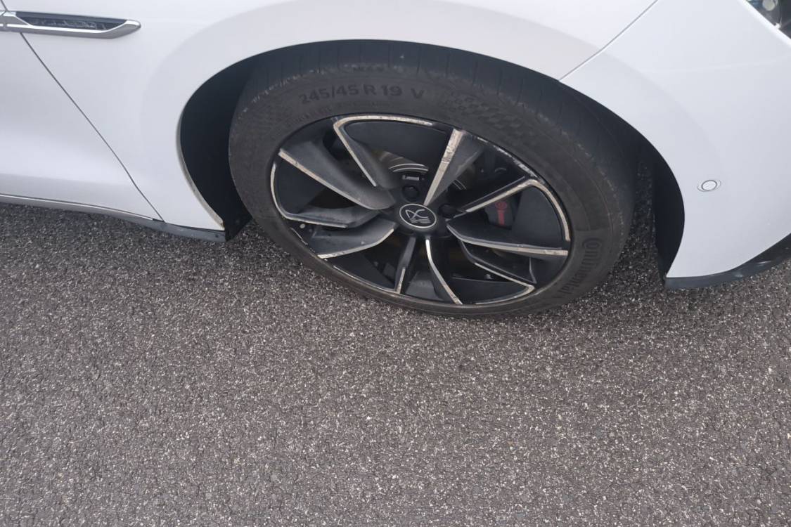 BYD Han 2021 car image #9