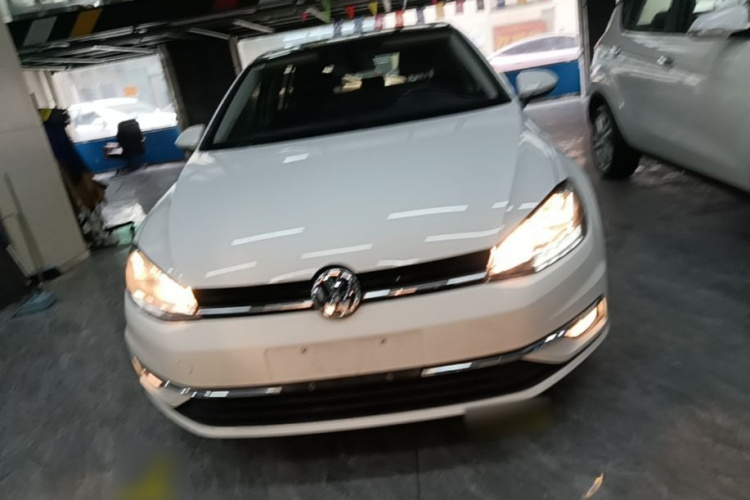 Volkswagen Golf 2020 #3 Volkswagen Golf 2020 car image #3