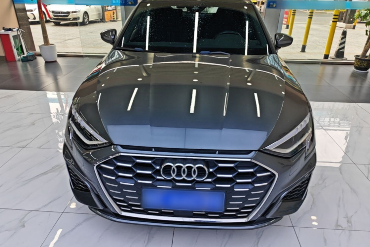 Audi A3 2022 immagine di auto #3