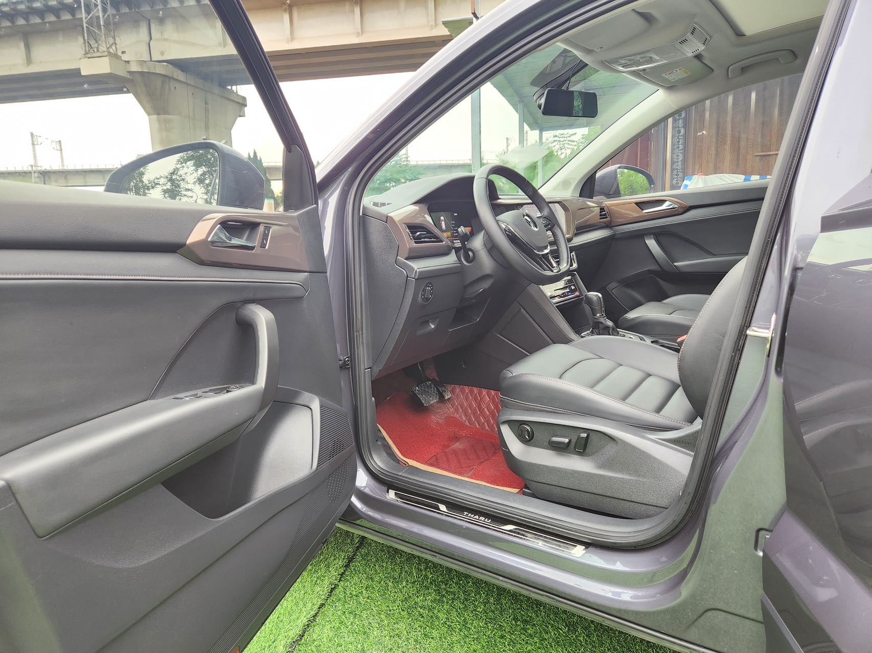 Volkswagen Tharu 2022 car image #8