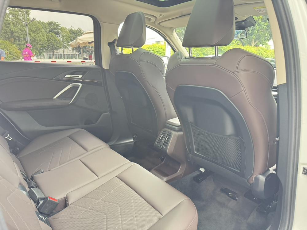 BMW X1 2024 car image #17