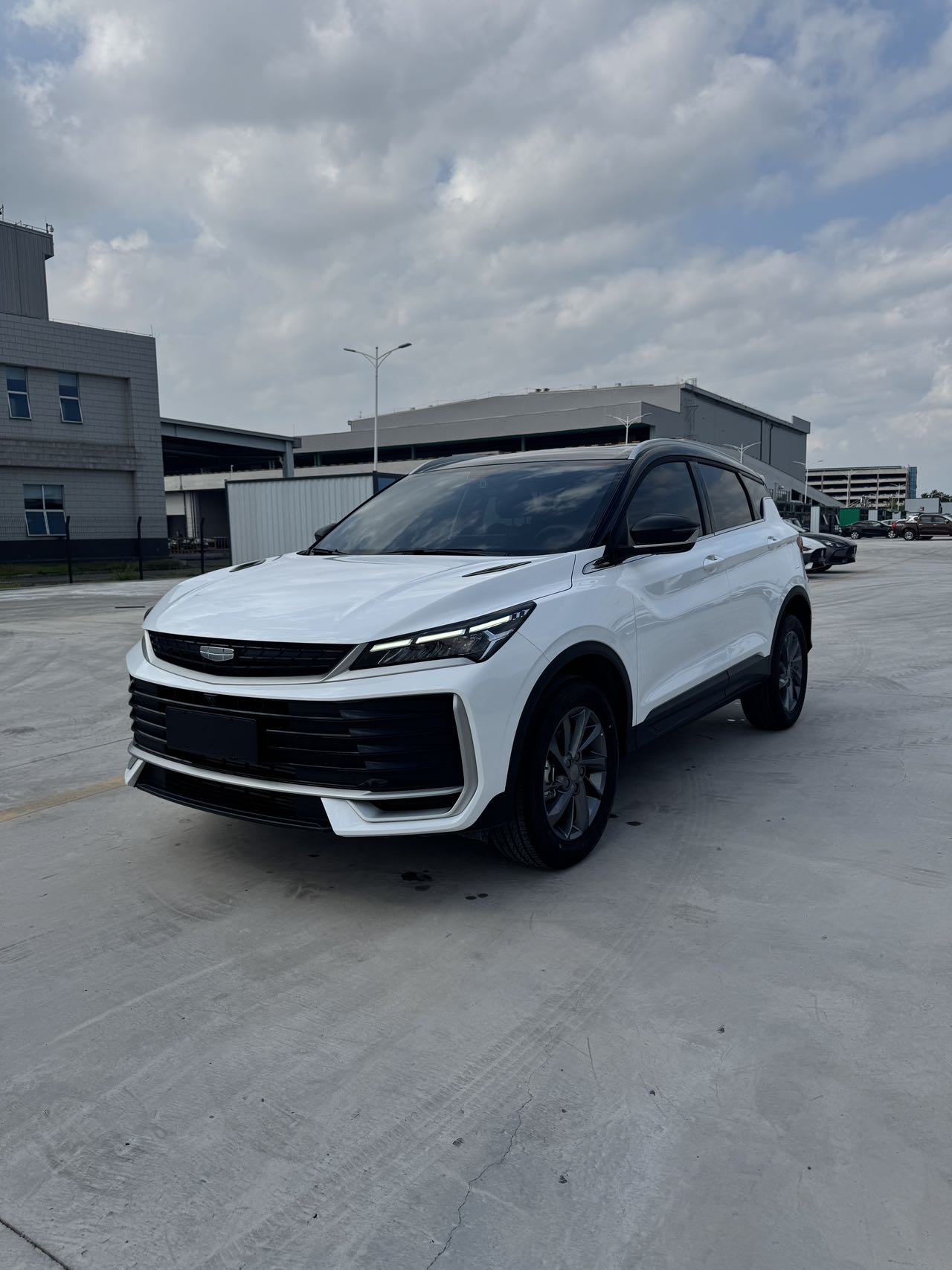 GEELY Coolray 2025 GEELY Coolray 2025 car image