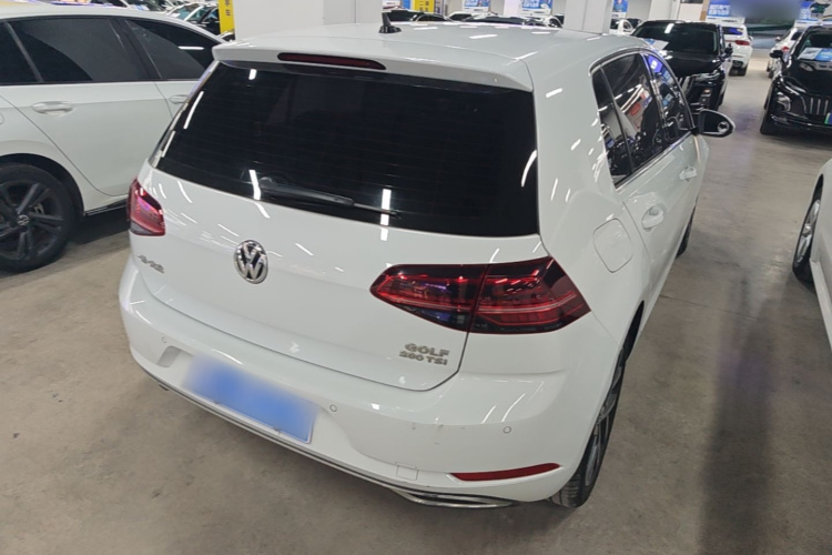 Volkswagen Golf 2018 #7 Volkswagen Golf 2018 изображение автомобиля #7
