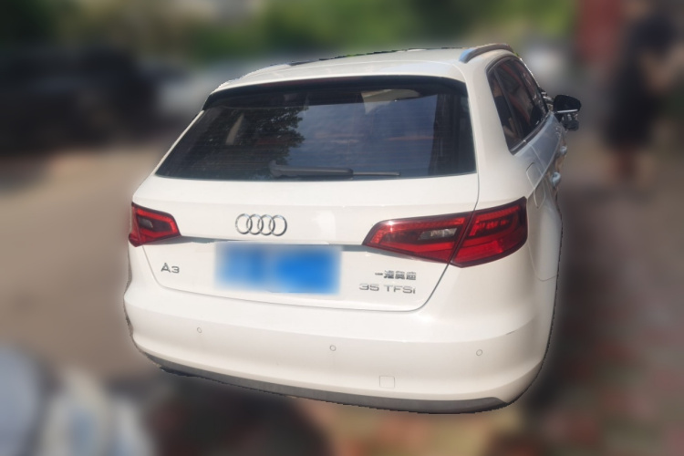 Audi A3 2017 car image #4