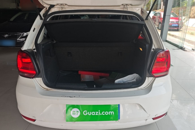 Volkswagen Polo 2017 #19 Volkswagen Polo 2017 car image #19