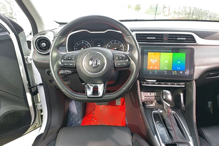MG ZS 2020 car image #11