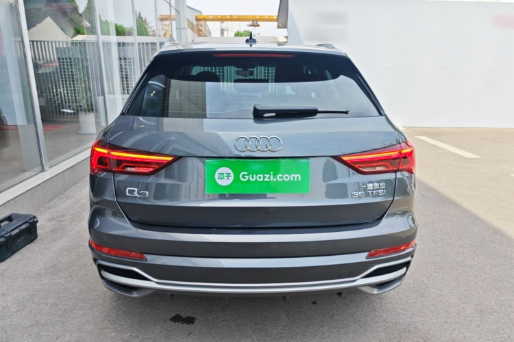 Audi Q3 2021 #6 Audi Q3 2021 car image #6