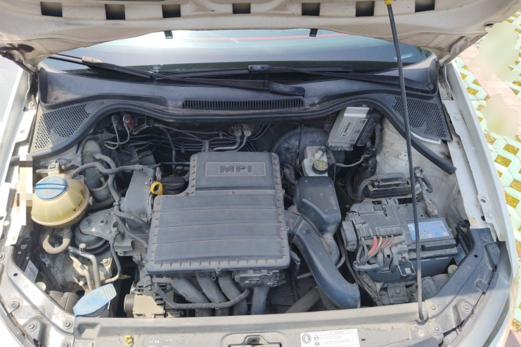 Volkswagen Polo 2016 car image #22