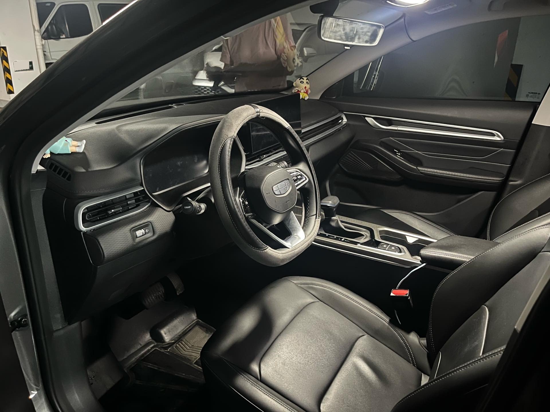 GEELY Emgrand 2024 image de voiture #5