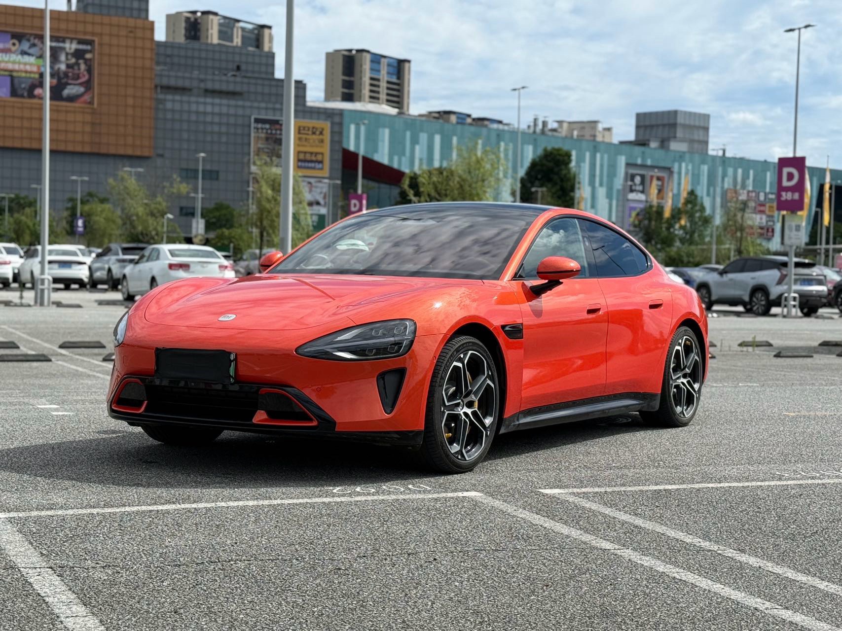 MI SU7 2025 car image 