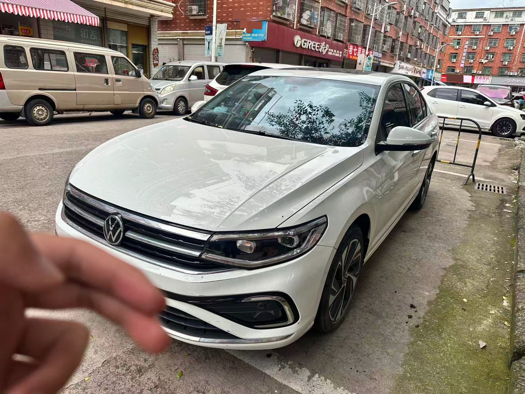 2024 2024 car image
