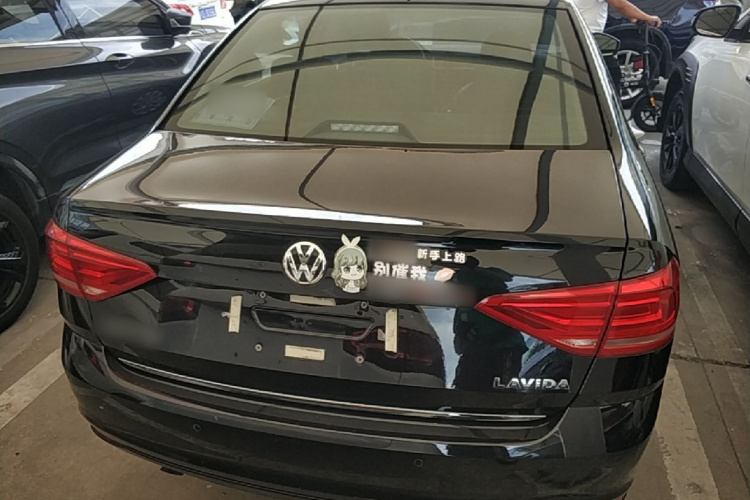 Volkswagen Lavida 2018 #4 Volkswagen Lavida 2018 car image #4