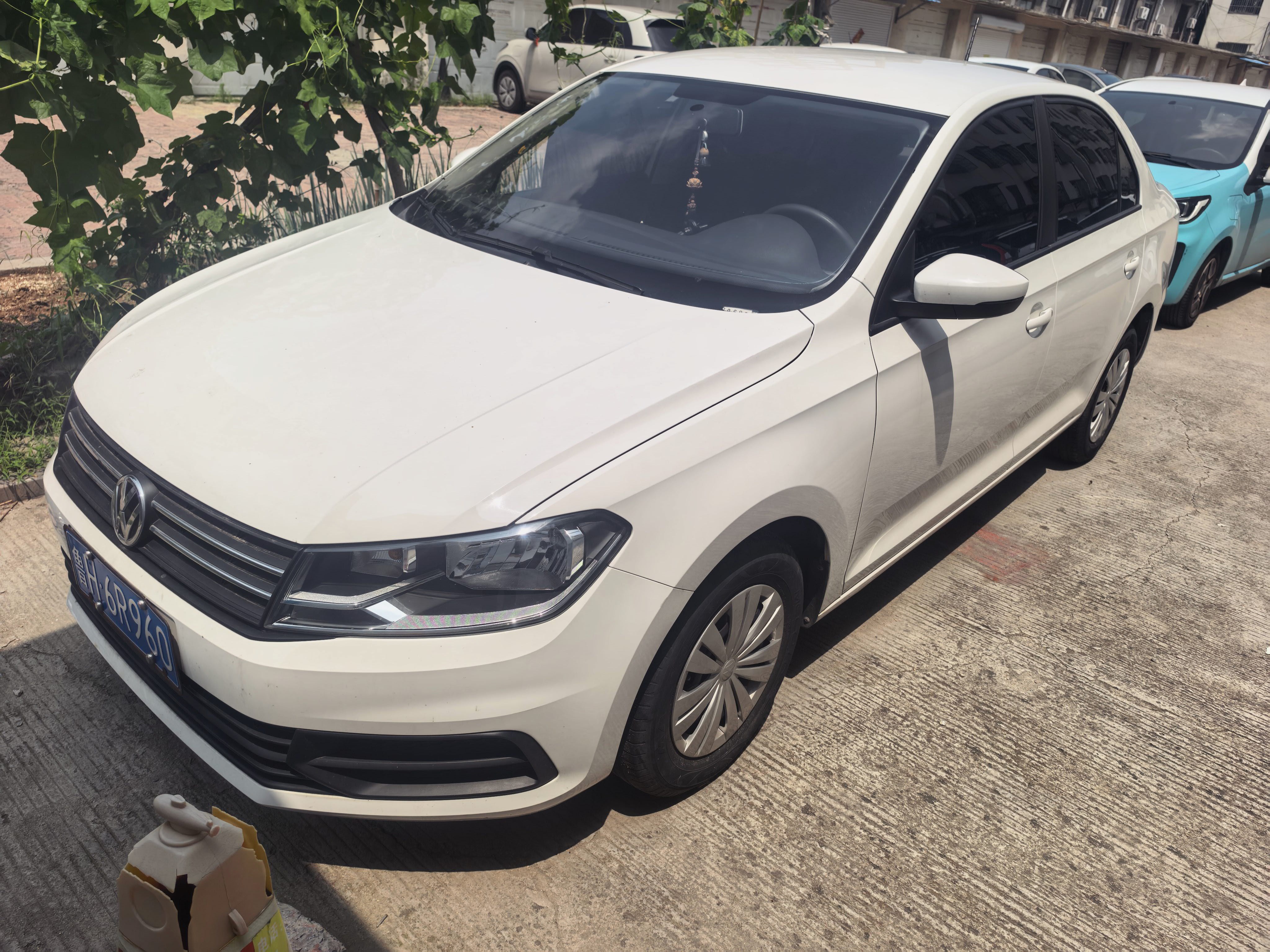 Volkswagen Santana 2019 car image 