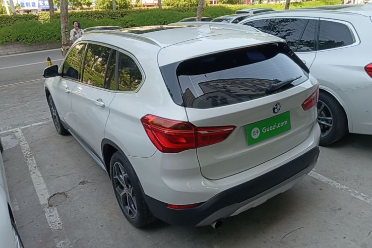 BMW X1 2018 #5 BMW X1 2018 car image #5