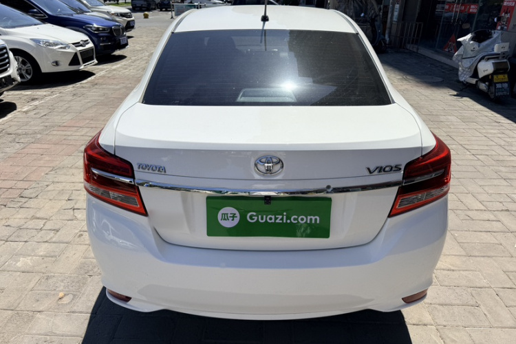 Toyota Vios 2019 صورة سيارة #3