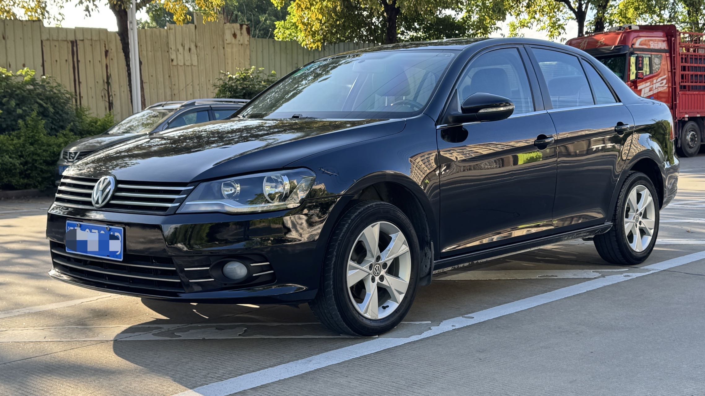 Volkswagen Bora 2014 Volkswagen Bora 2014 car image