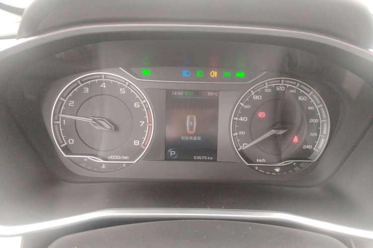 GEELY Coolray 2019 #12 GEELY Coolray 2019 car image #12