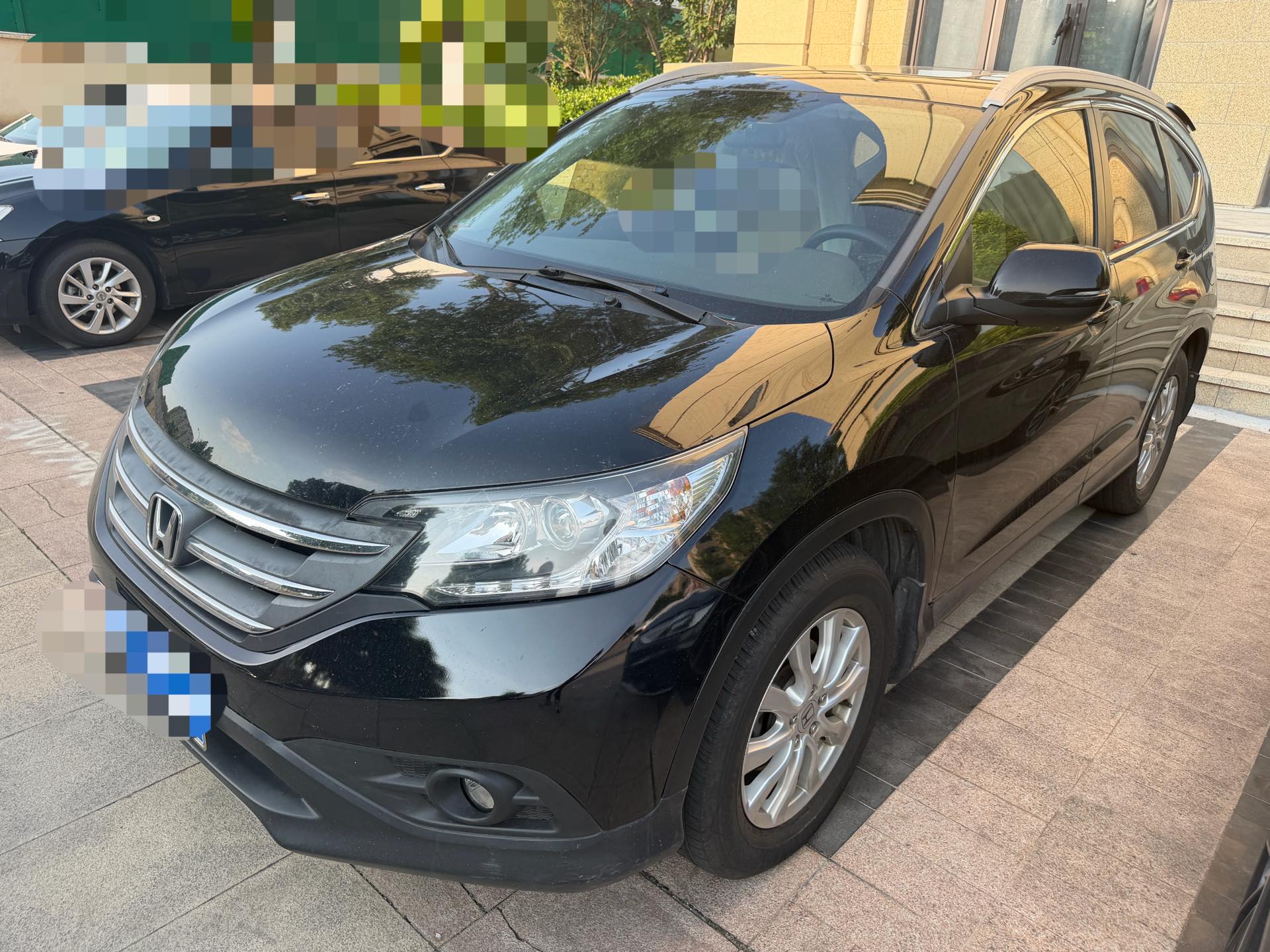 2012 2012 car image