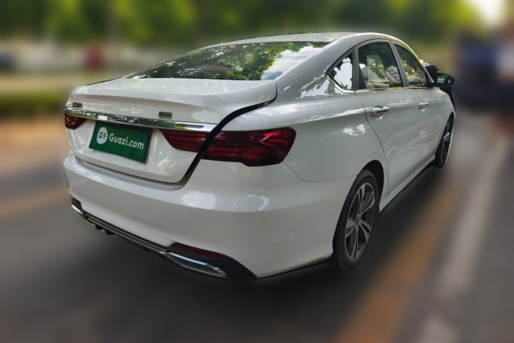 GEELY Binray 2019 car image #7