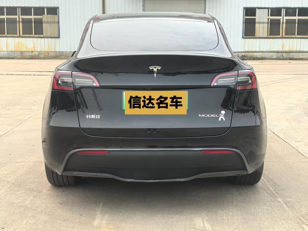 Tesla Model Y 2023 #5 Tesla Model Y 2023 car image #5