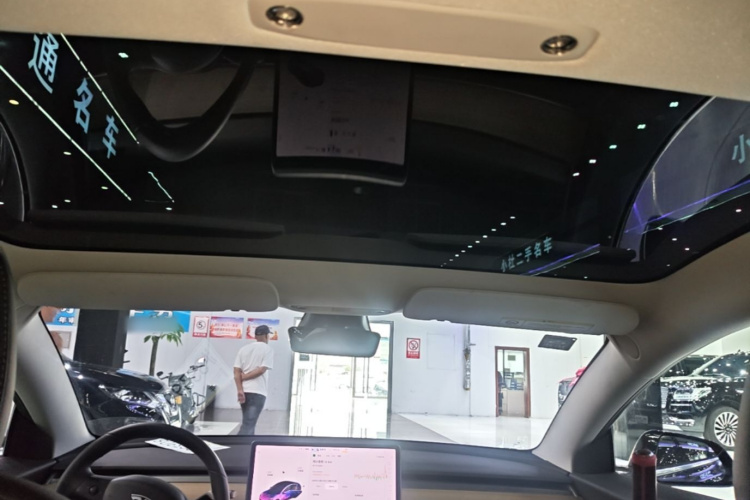 Tesla Model 3 2020 #18 Tesla Model 3 2020 car image #18