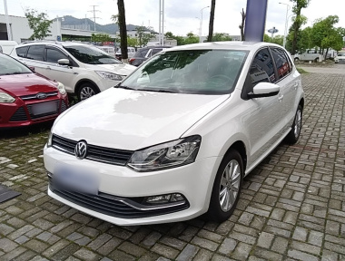 Volkswagen Polo 2016 car image 