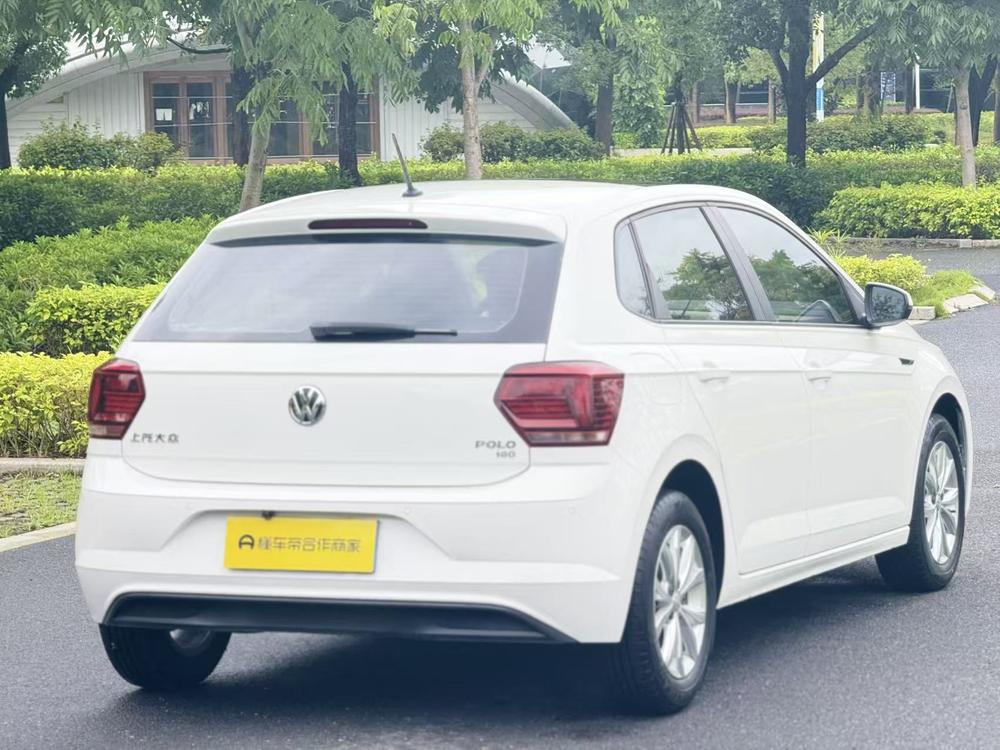 Volkswagen Polo 2019 car image #6