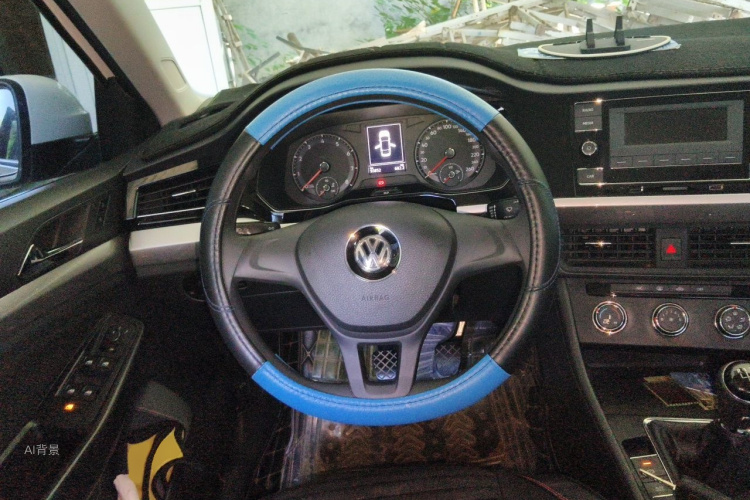 Volkswagen Bora 2020 car image #12