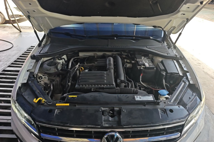 Volkswagen Bora 2019 #22 Volkswagen Bora 2019 car image #22