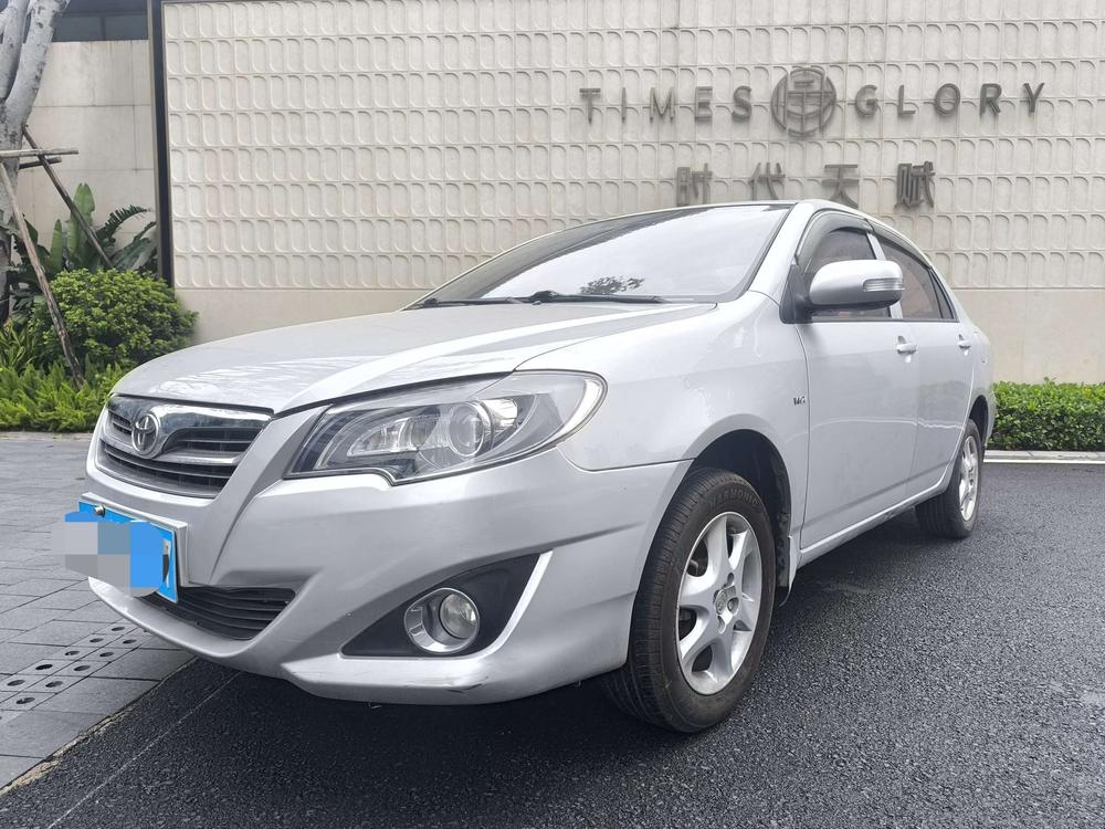 Toyota Corolla (Classic) 2016 Toyota Corolla (Classic) 2016 immagine di auto
