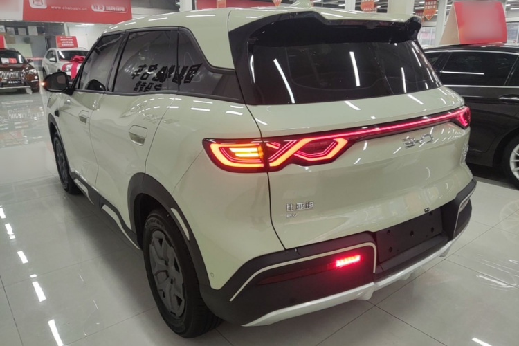 BYD YuanUP 2025 #5 BYD YuanUP 2025 car image #5