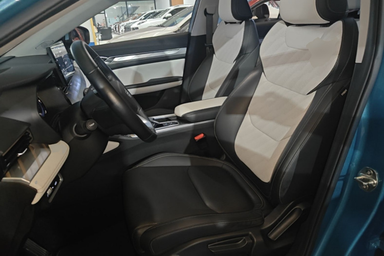 GEELY Emgrand L 2022 #15 GEELY Emgrand L 2022 car image #15