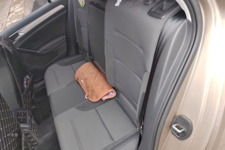 Volkswagen Golf 2018 #19 Volkswagen Golf 2018 car image #19