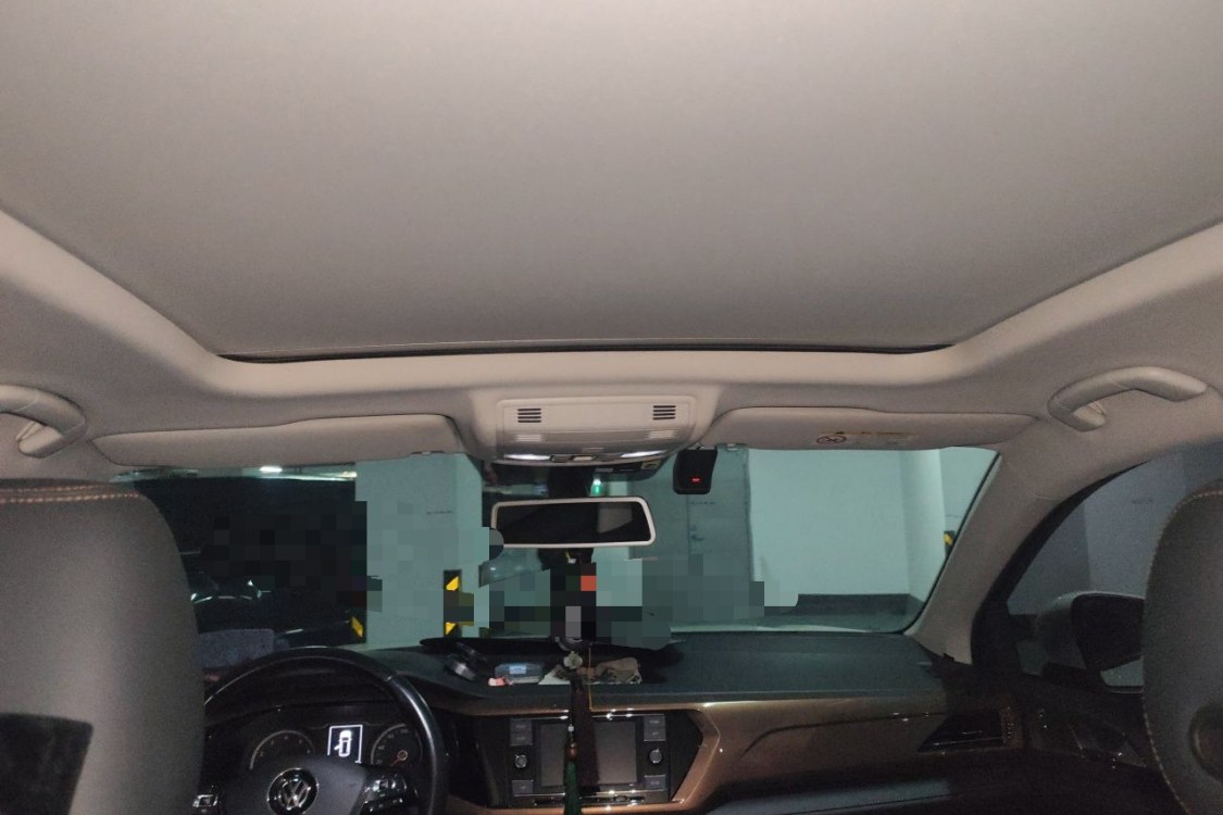 Volkswagen Tharu 2019 car image #20