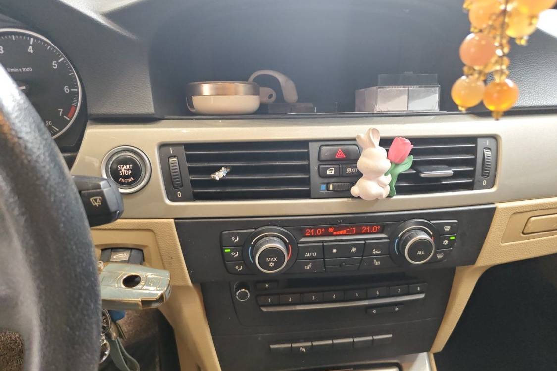 BMW 3 Series 2012 #26 BMW 3 Series 2012 imagen de coche #26
